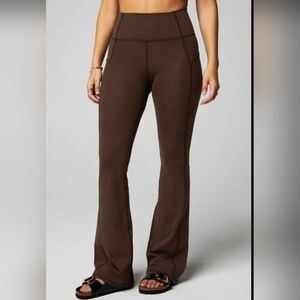 NWT - Oasis PureLuxe High-Waisted Cold Weather Flare Legging - M